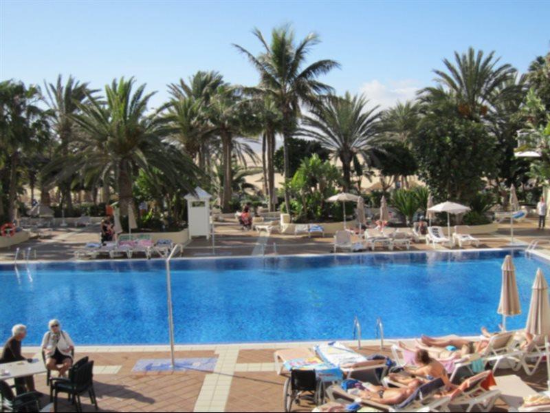 Hotel Riu Oliva Beach Resort Corralejo Exterior photo