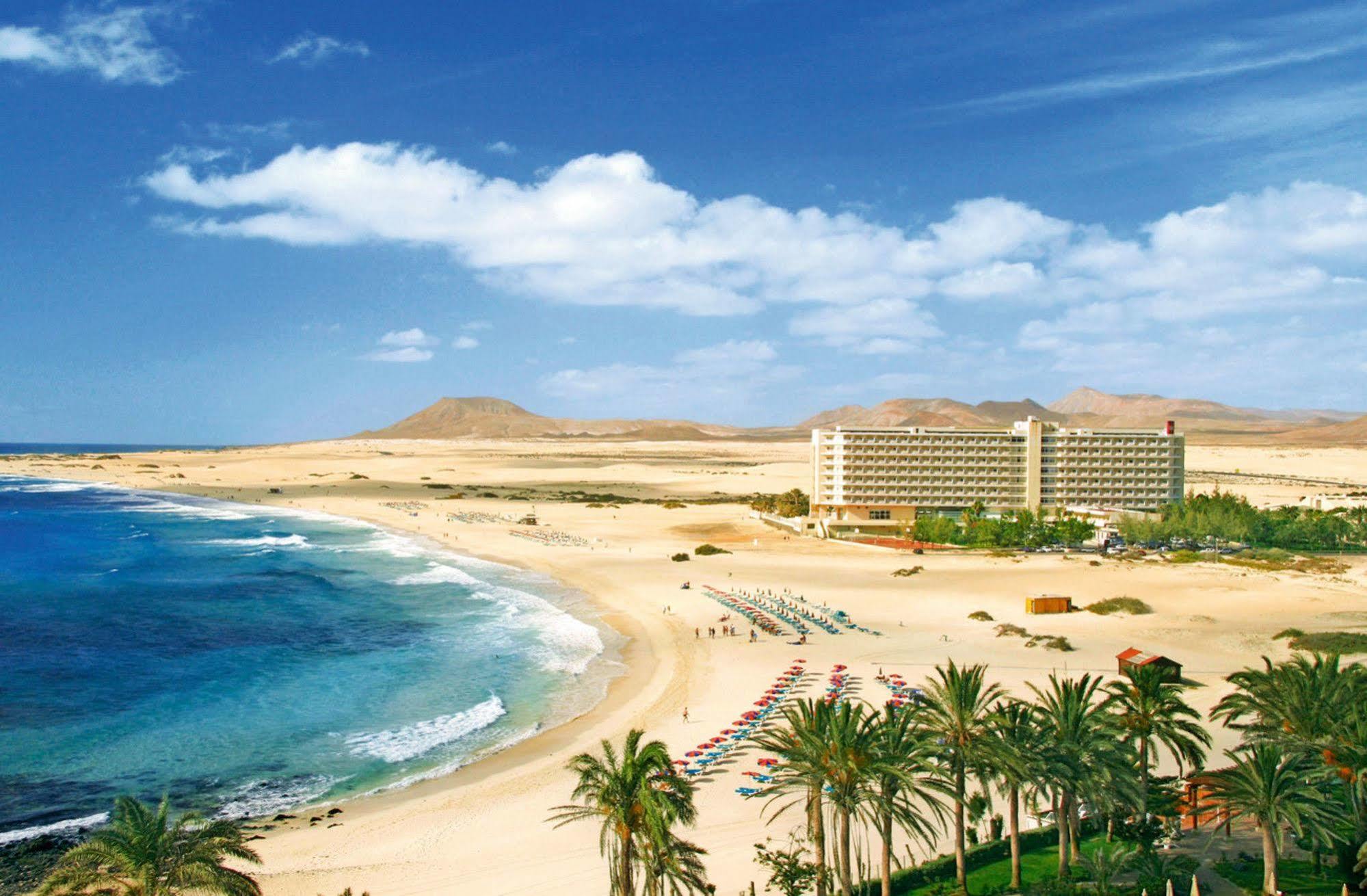 Hotel Riu Oliva Beach Resort Corralejo Exterior photo